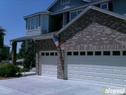 A Creative Touch Draperies & Interiors