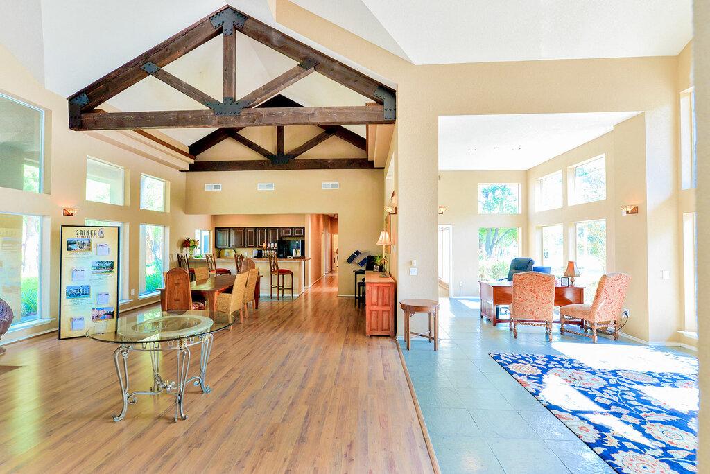 Winsted at Valley Ranch Apartments