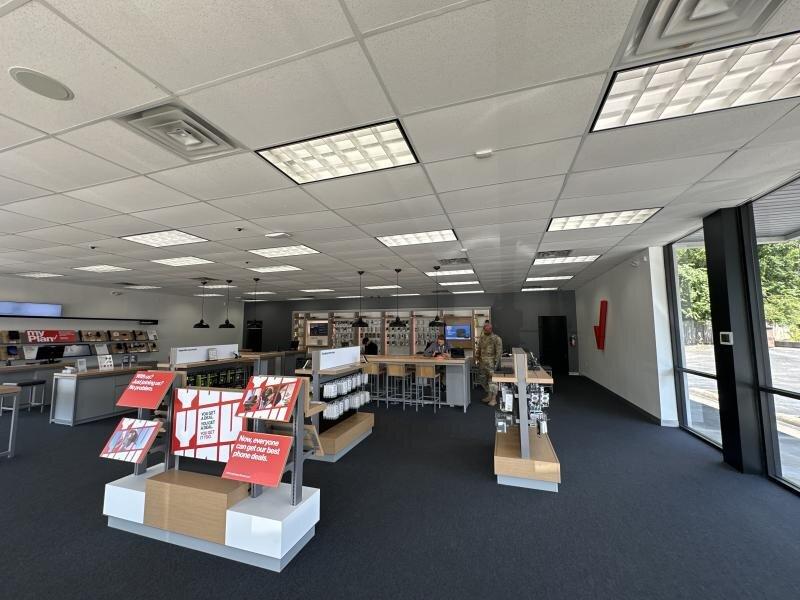 Cellular Sales-Verizon Authorized Retailer