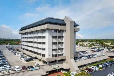 Law Offices of Jorge L Flores, P.A.