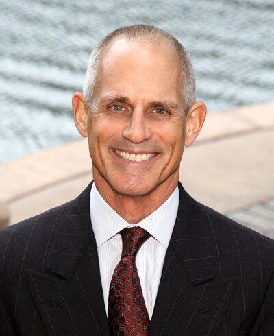 Lloyd Woelfle-Private Wealth Advisor, Ameriprise Financial Services, LLC