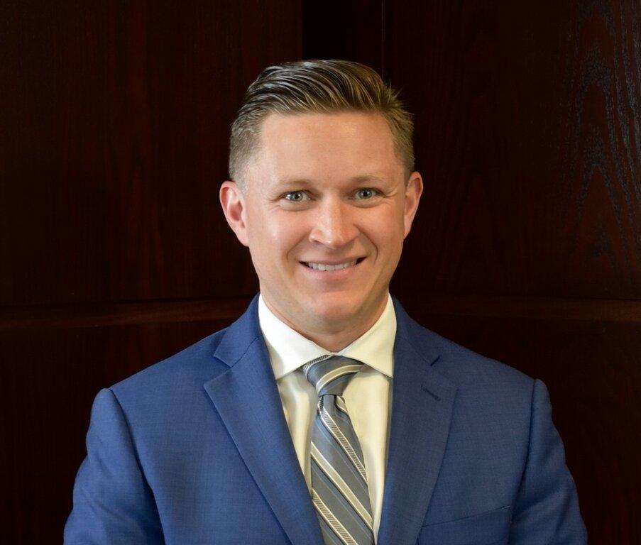 Merrill Lynch Financial Advisor Colin Hollingsworth