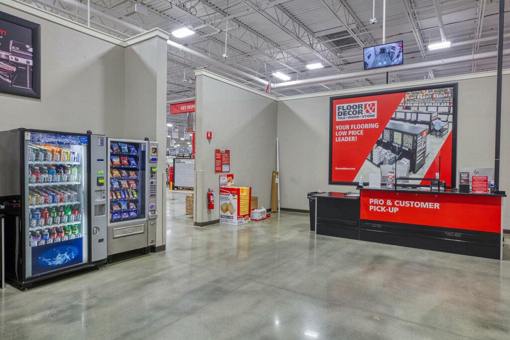 Floor & Decor