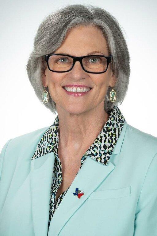 Edward Jones-Financial Advisor: Nikki Smith