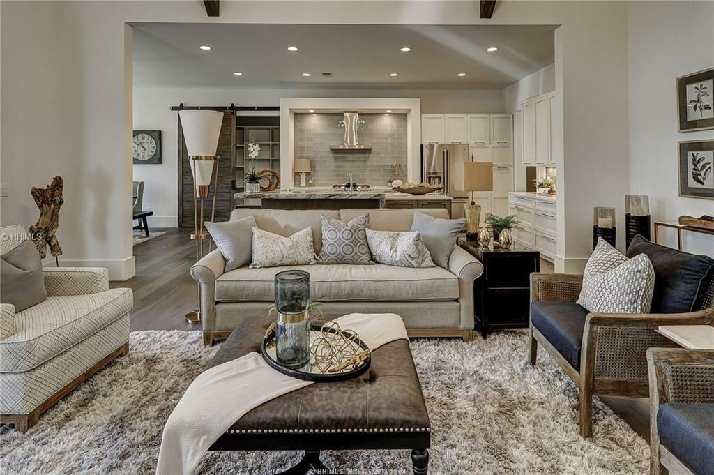Interior Motives