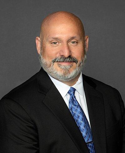 Travis Carlisle-Associate Advisor, Ameriprise Financial Services, LLC