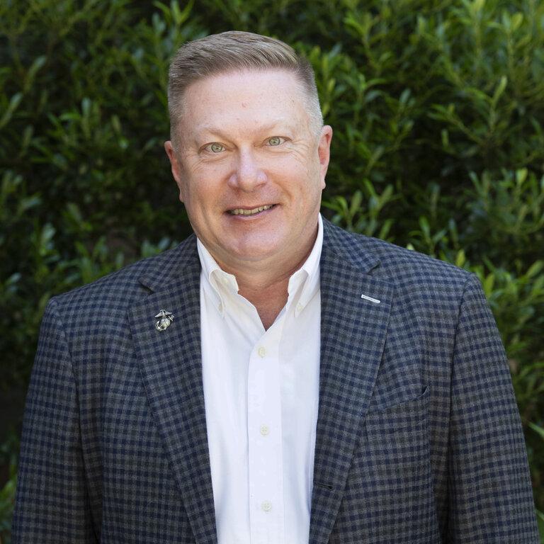 Merrill Lynch Financial Advisor Steven Tholen