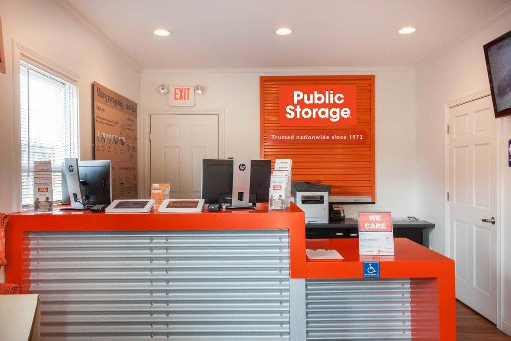 Public Storage