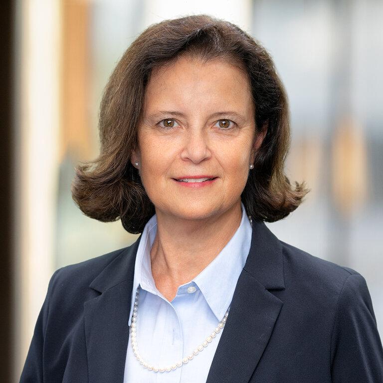 Merrill Lynch Financial Advisor Elizabeth Armitage