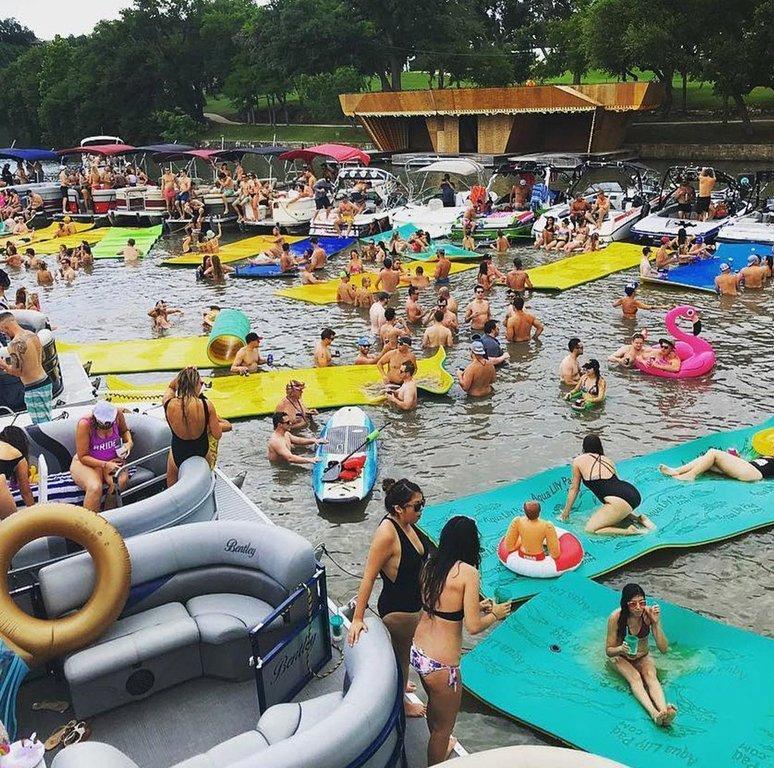 Lake Austin Boat Rentals