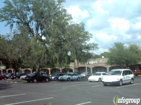 Chuck's Natural Fields Market