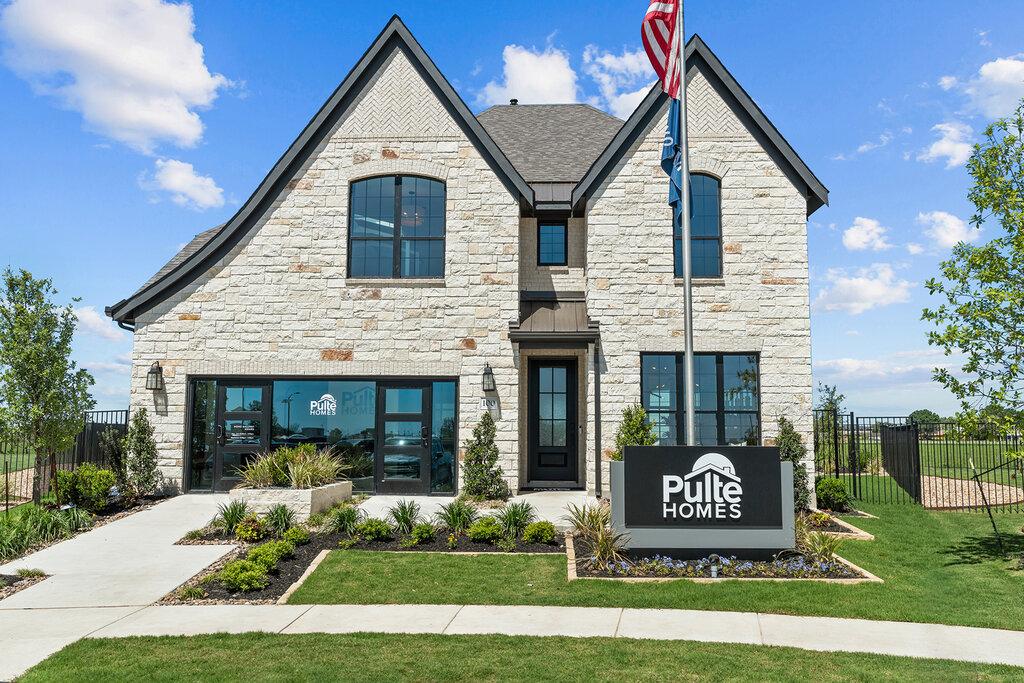 Legacy at Lake Dunlap By Pulte Homes