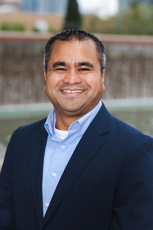 Merrill Lynch Financial Advisor Thoeum Thaiy