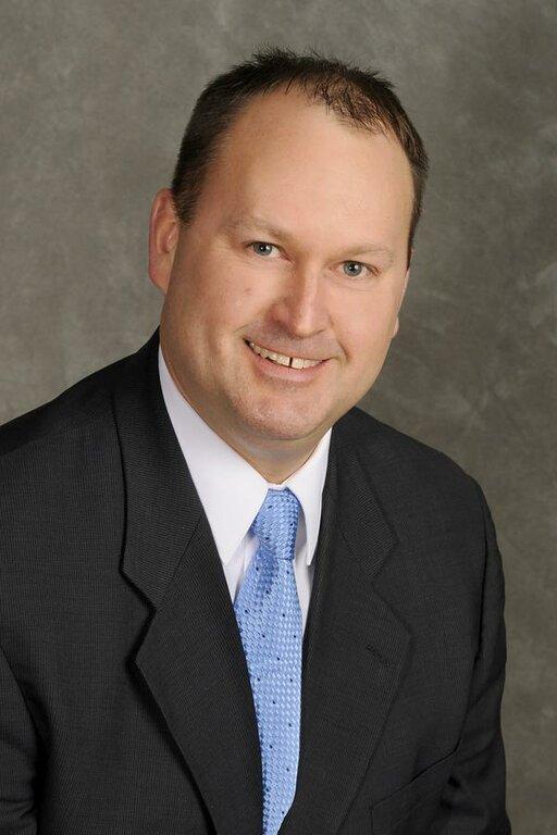 Edward Jones-Financial Advisor: Darby J Straw, CFPCRPC