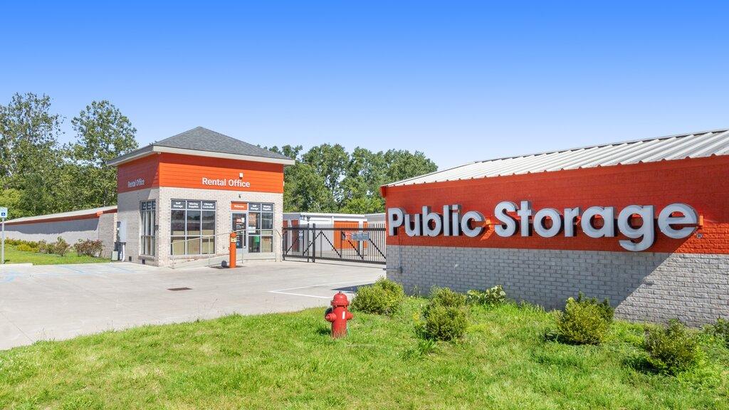 Public Storage