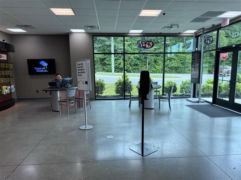 Cellular Sales-Verizon Authorized Retailer