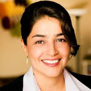 Marina Burgos-Park Regency Realty