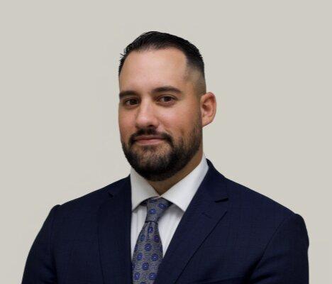 Merrill Lynch Financial Advisor Abel Fernandez