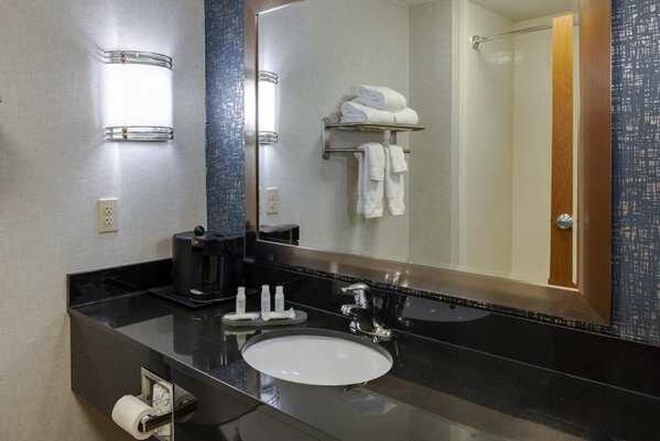 La Quinta Inn & Suites by Wyndham Edmond
