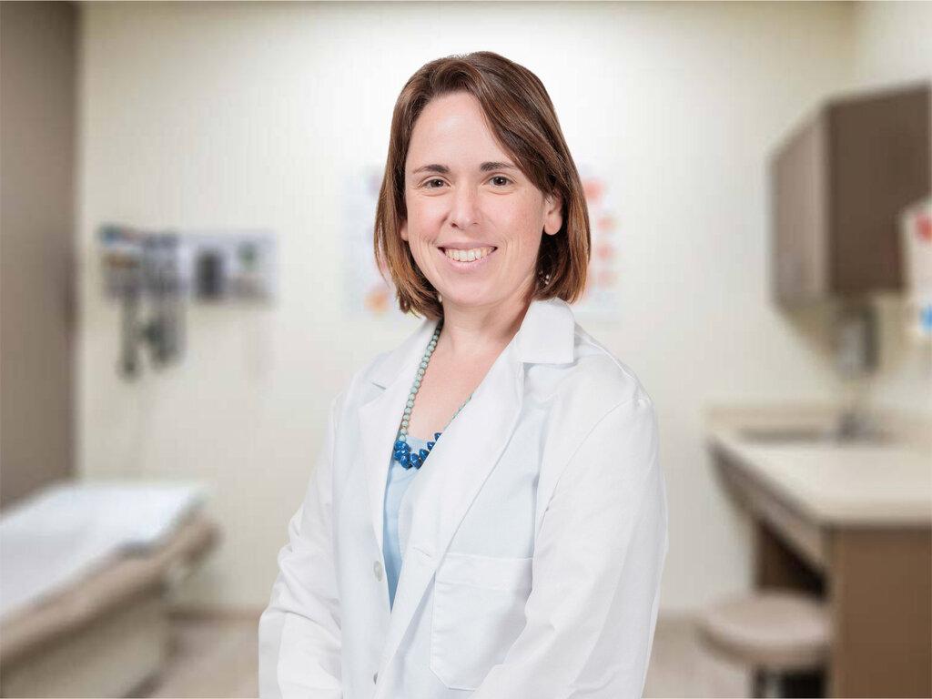 Laura Minardi, MD - Oak Street Health