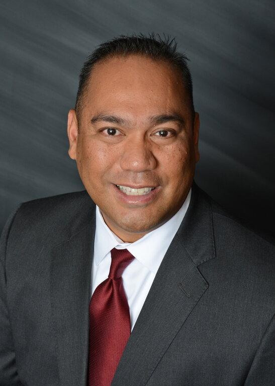 Merrill Lynch Financial Advisor Edward Malicdem