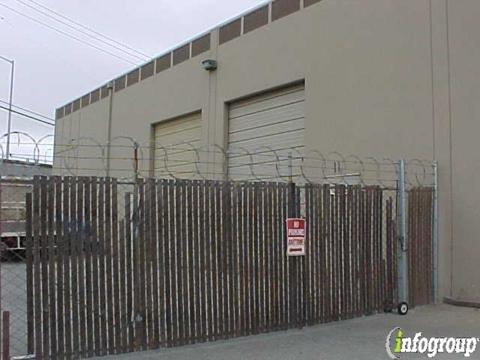 Davis & Lohse Fine Cabinetry