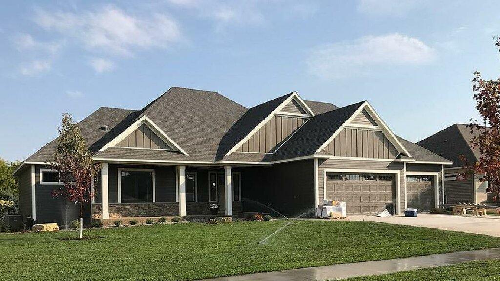 Maplewood Custom Homes