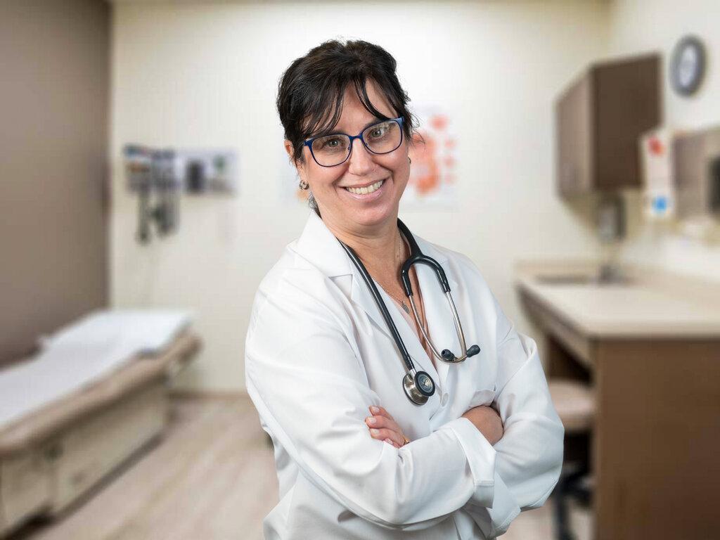 Marianne Kwiatkowski, NP