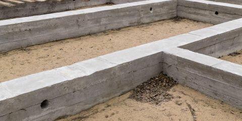 Dynahoe Construction & Excavating