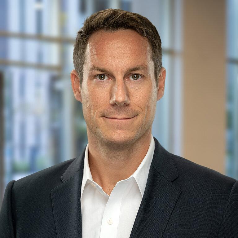 Merrill Lynch Financial Advisor Christopher Campbell