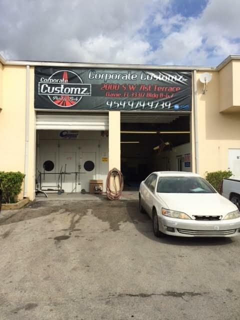 Corporate Customz Auto Body and Collision Repair