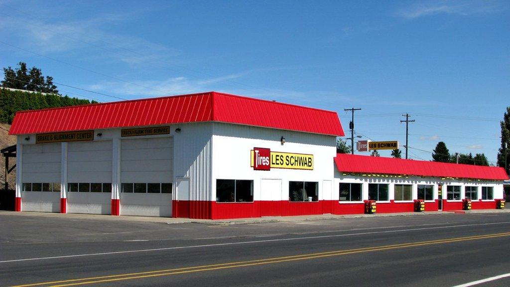 Les Schwab Tire Center