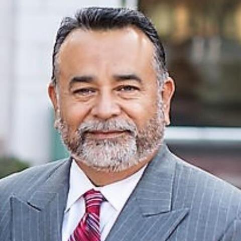 Merrill Lynch Financial Advisor Alfonso Estrella