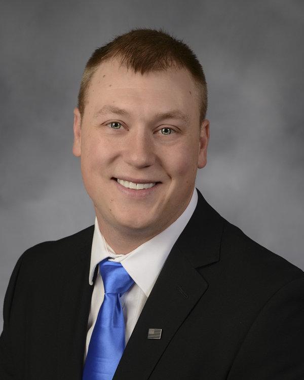 Reid Bruns-COUNTRY Financial Representative