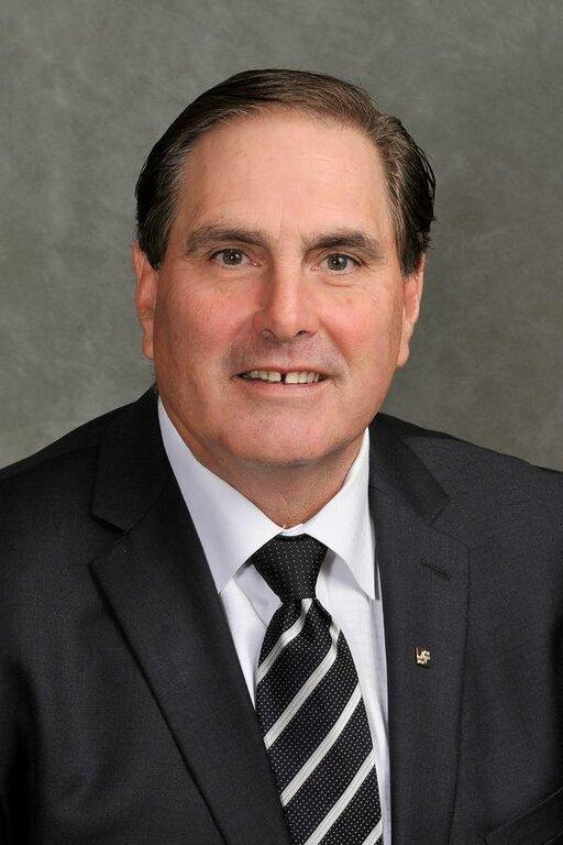 Edward Jones-Financial Advisor: Kenny French Sr, Cepa