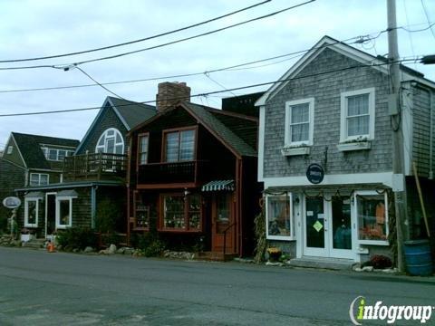 Alexander's New England Pottery & Gift Shop