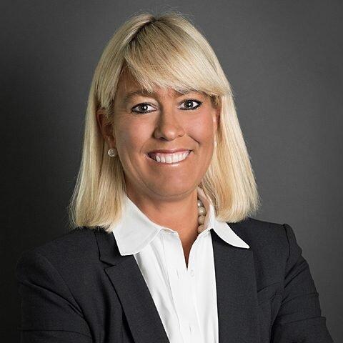 Merrill Lynch Financial Advisor Amy Paschold