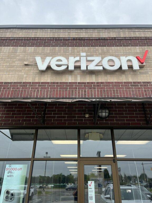 T-Mobile Authorized Retailer