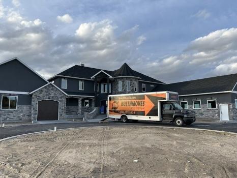 Bustnmoves Moving Company