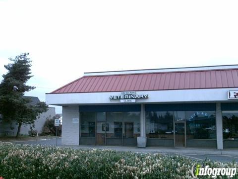 Eric B Atwell, DVM - Orchards Veterinary Clinic