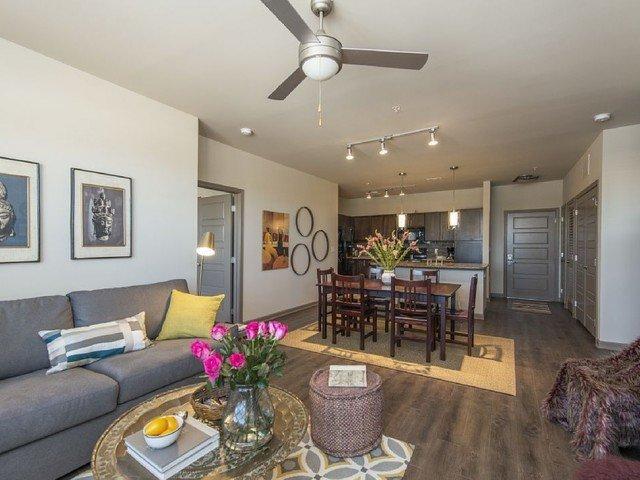 909 Flats Apartments