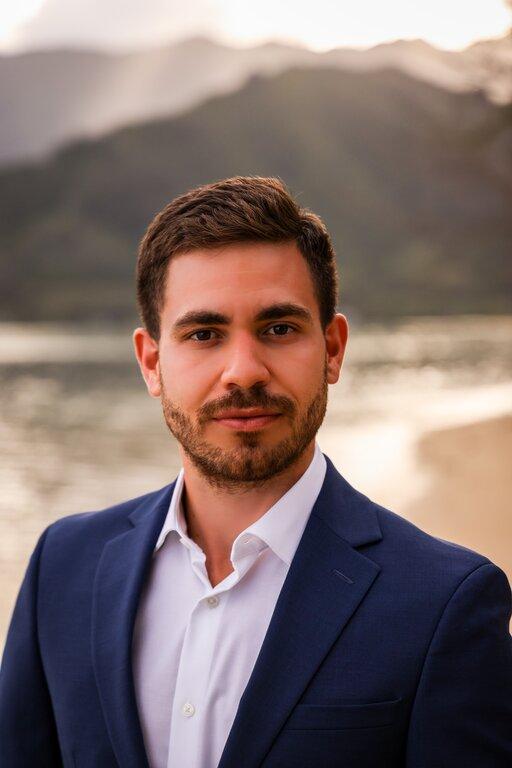 Merrill Lynch Financial Advisor Raimel Garcia Hernandez