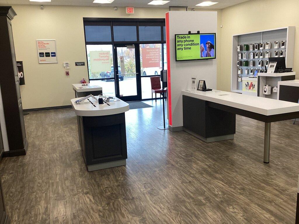 Russell Cellular-Verizon Authorized Retailer