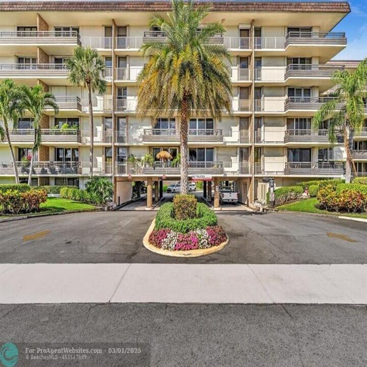 Mary Valencia, Signature Best Florida Realty