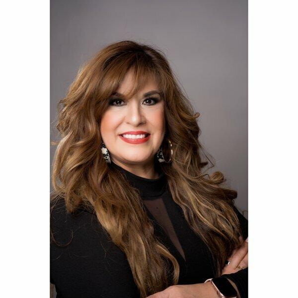 Claudya Gutierrez-Gateway Mortgage