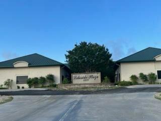 Mayra Menchaca: Allstate Insurance