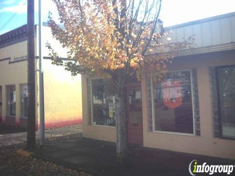 Court Street Hair Co