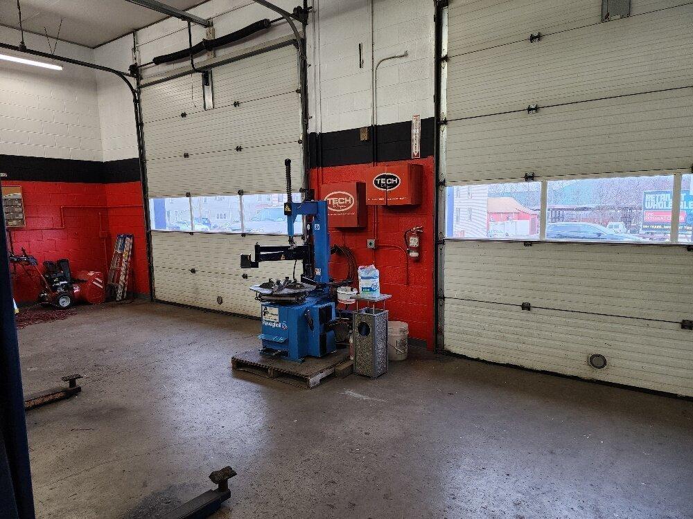 Legrand Auto Service Experts LLC