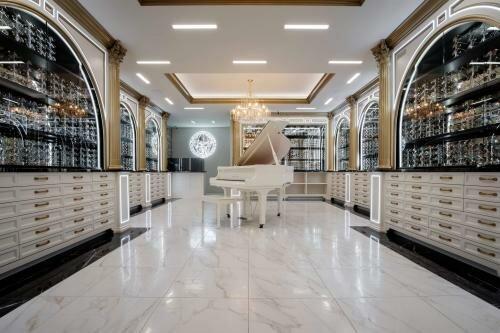 KasselWood Fabricators & Renovation Montreal