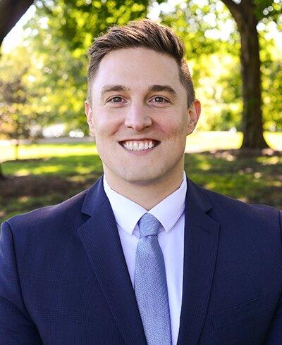 Philipp Tippow-Private Wealth Advisor, Ameriprise Financial Services, LLC